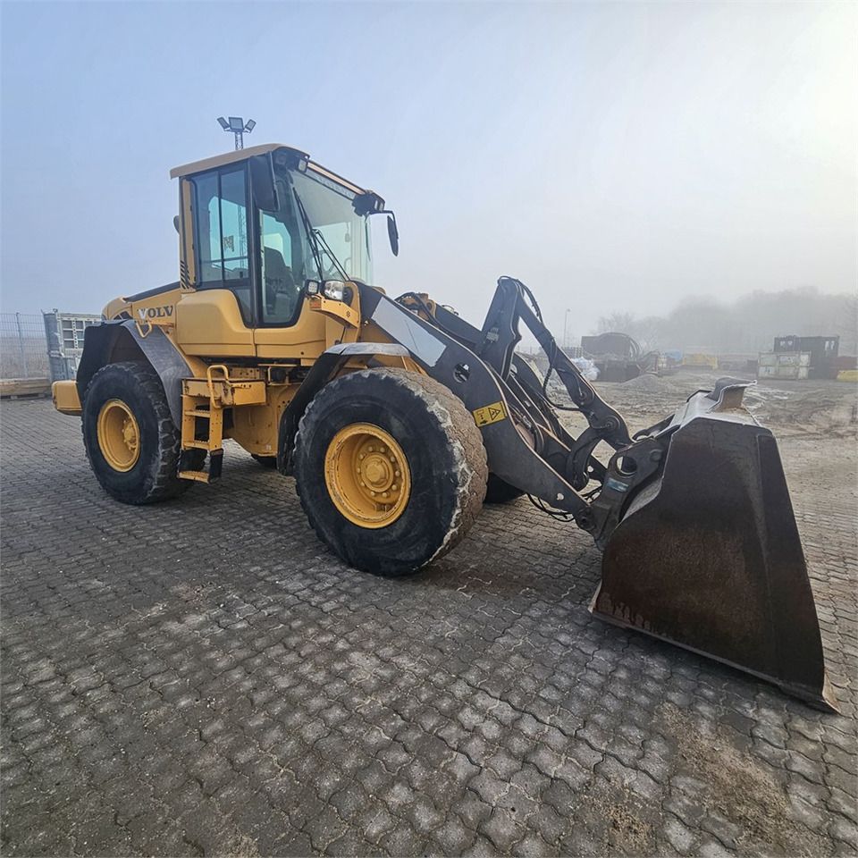 Volvo L60F - Wheel loader: picture 4 Volvo L60F - Wheel loader: picture 4