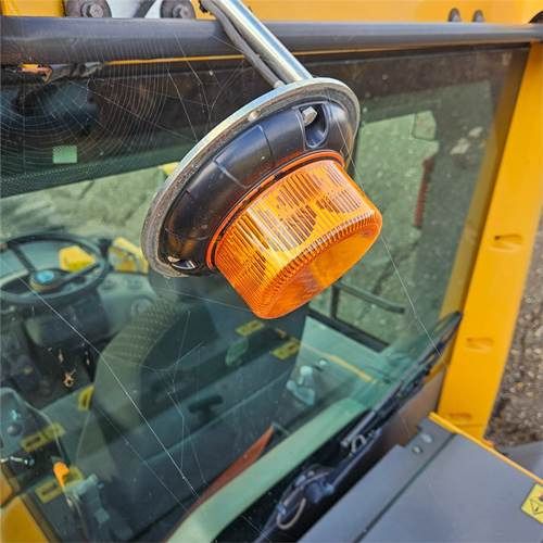 Wheel loader Volvo L90 H: picture 37 Wheel loader Volvo L90 H: picture 37