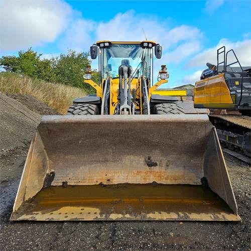 Wheel loader Volvo L90 H: picture 11 Wheel loader Volvo L90 H: picture 11