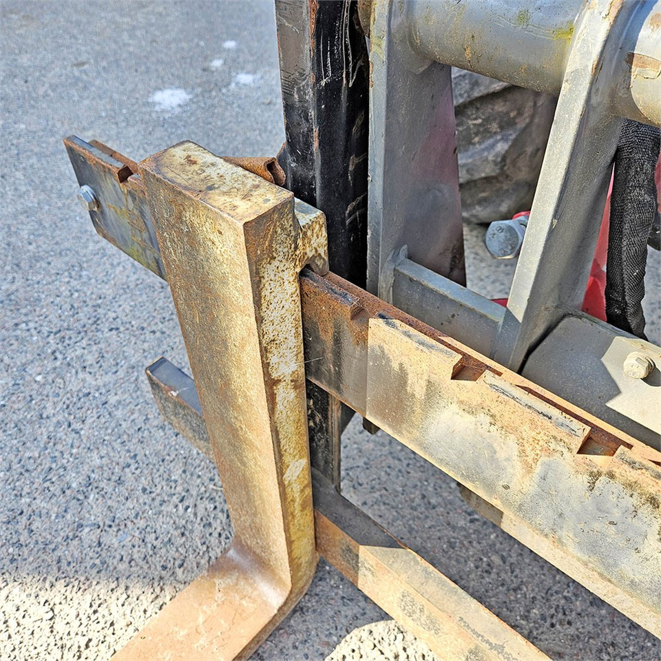 Skid steer loader Weidemann 2080: picture 25