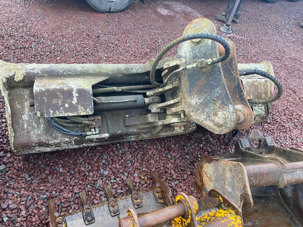 ARDEN EQUIPEMENT ORIENTABLE 2M20 - Excavator bucket for Construction machinery: picture 4 ARDEN EQUIPEMENT ORIENTABLE 2M20 - Excavator bucket for Construction machinery: picture 4