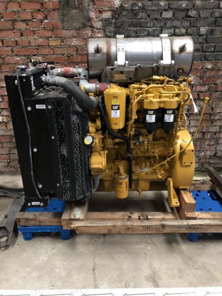 CATERPILLAR 4 CYLINDRES - Engine for Construction machinery: picture 1 CATERPILLAR 4 CYLINDRES - Engine for Construction machinery: picture 1