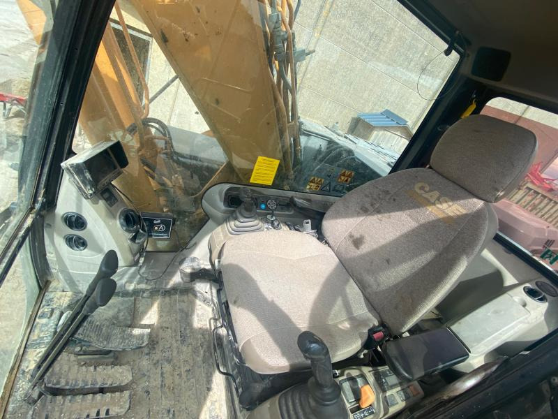 Crawler excavator Case CX180B: picture 10