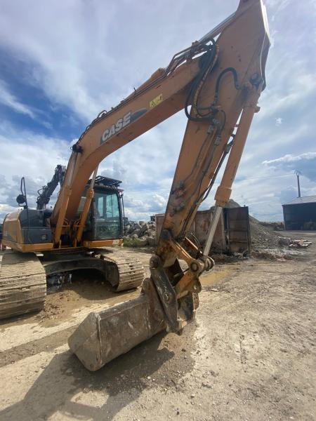 Crawler excavator Case CX180B: picture 6