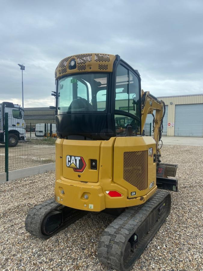 Caterpillar 302.7 CR - Mini excavator: picture 3 Caterpillar 302.7 CR - Mini excavator: picture 3