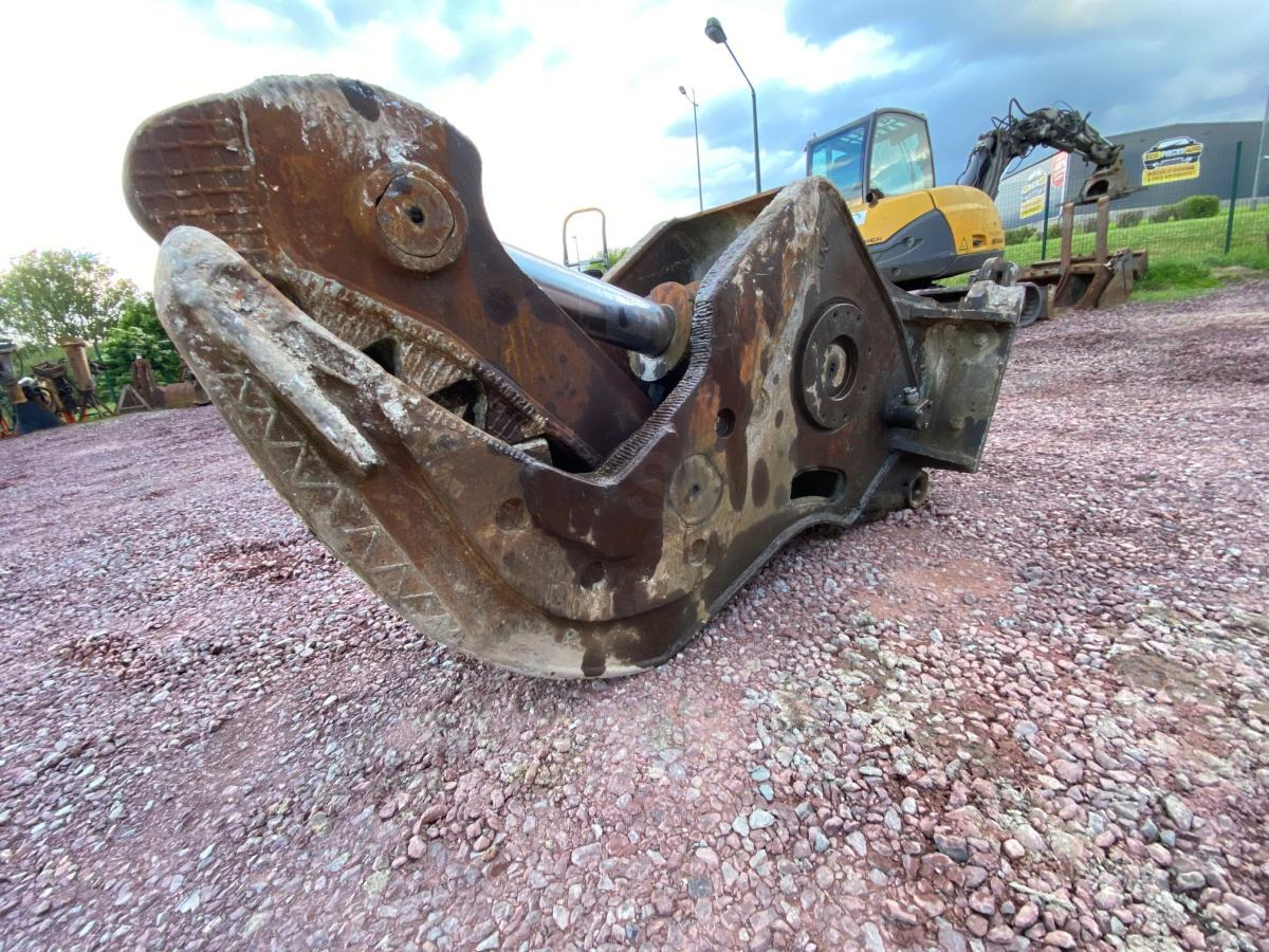 MBI BROYEUR BETON POUR PELLE 21-27 T - Demolition shears for Construction machinery: picture 3 MBI BROYEUR BETON POUR PELLE 21-27 T - Demolition shears for Construction machinery: picture 3