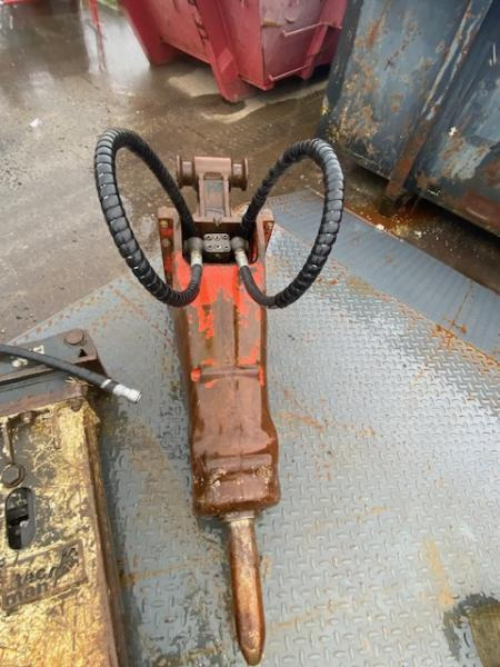 TECMAN 3,5T - Hydraulic hammer: picture 4 TECMAN 3,5T - Hydraulic hammer: picture 4