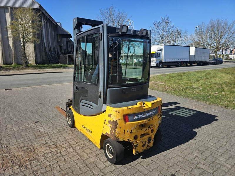 Jungheinrich EFG320 - Electric forklift: picture 5 Jungheinrich EFG320 - Electric forklift: picture 5
