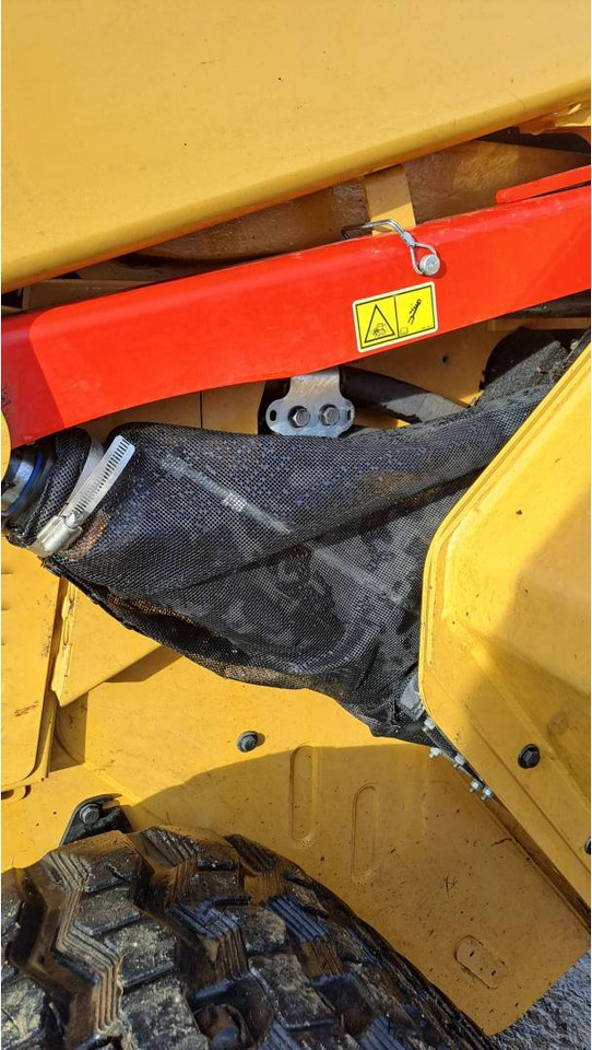 Skid steer loader CAT 299 D: picture 17