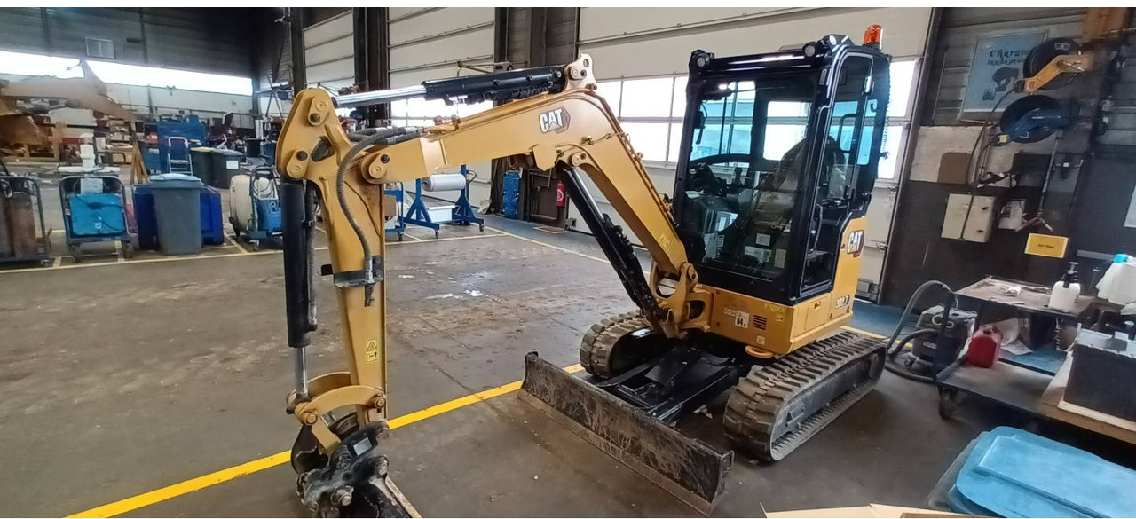 CAT 302.7 - Crawler excavator: picture 1 CAT 302.7 - Crawler excavator: picture 1