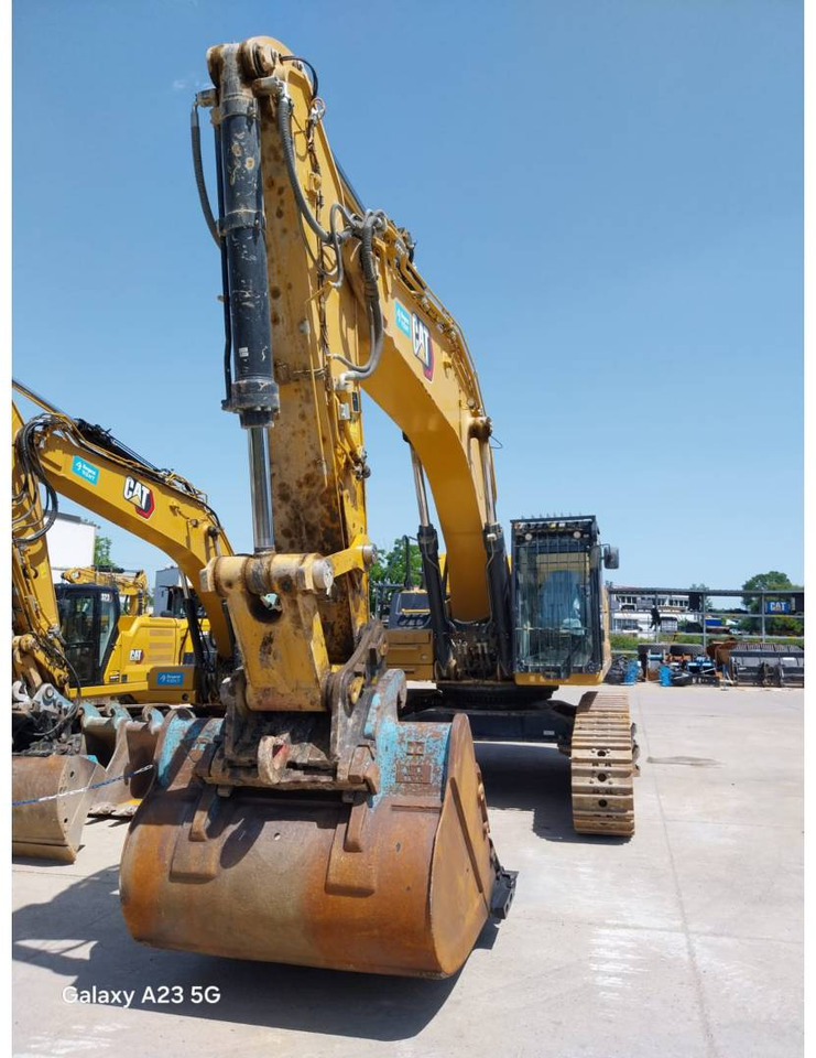 Crawler excavator CAT 352-08: picture 7