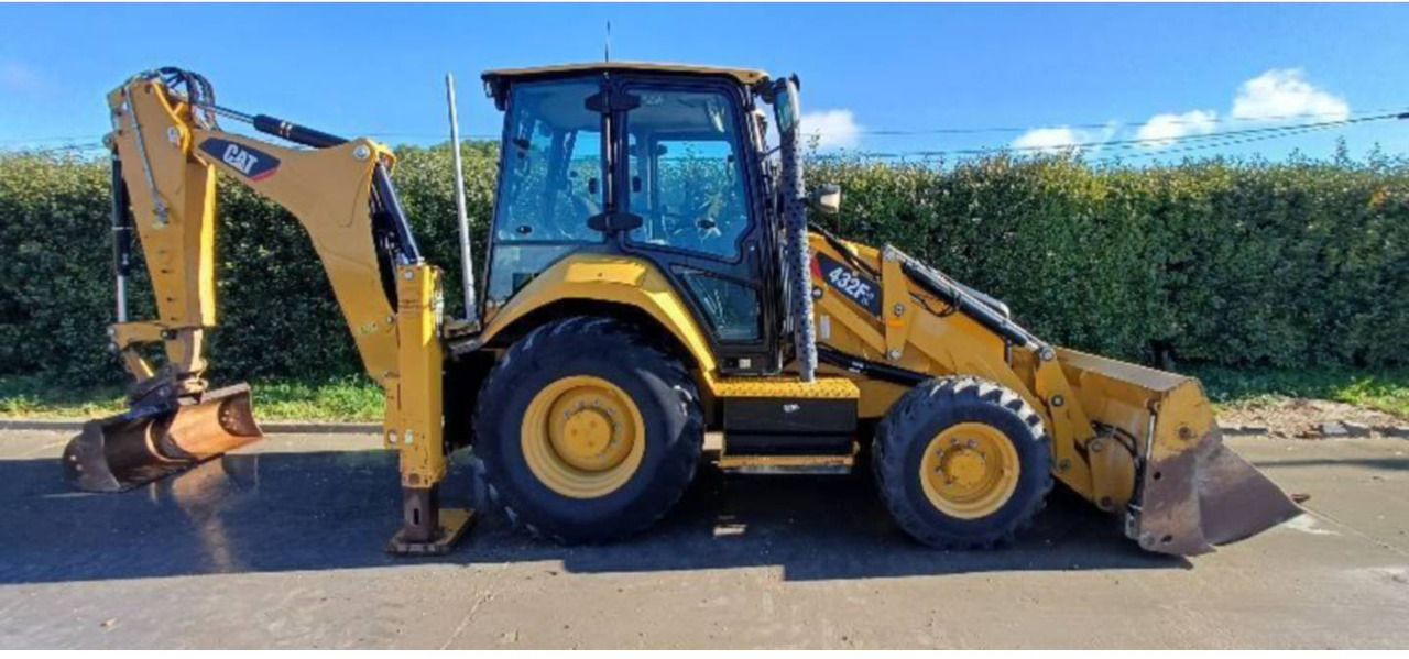 CAT 432F2 - Backhoe loader: picture 1 CAT 432F2 - Backhoe loader: picture 1