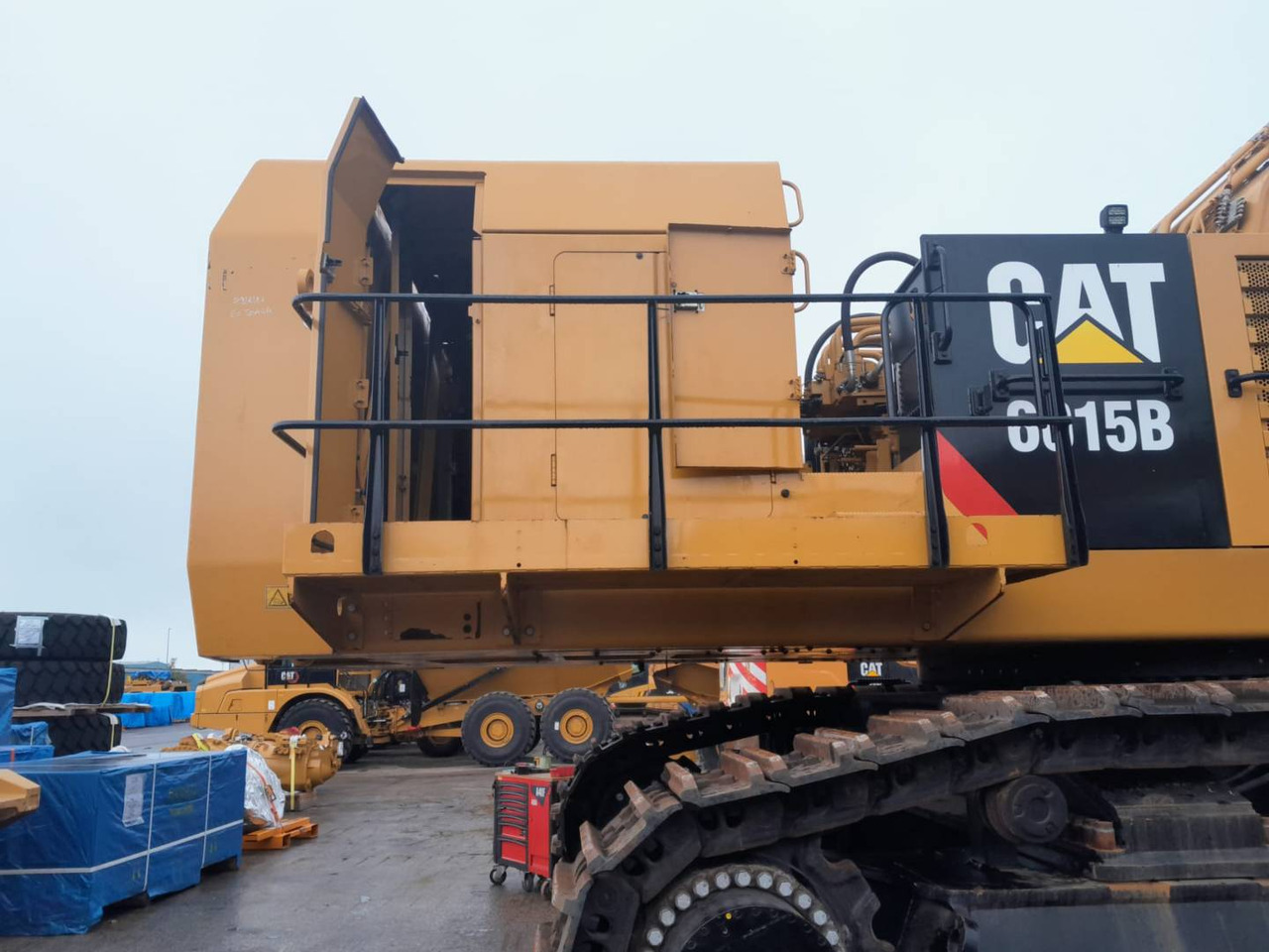 CAT 6015B - Crawler excavator: picture 4 CAT 6015B - Crawler excavator: picture 4