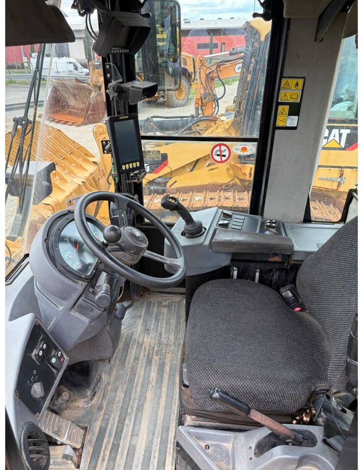 CAT 938H - Wheel loader: picture 5 CAT 938H - Wheel loader: picture 5