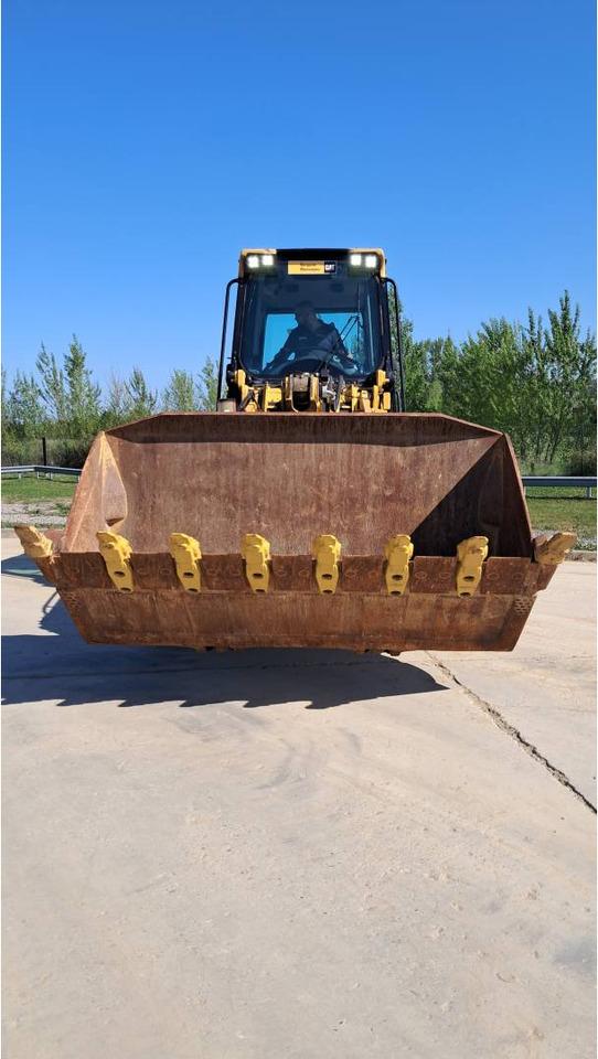 Crawler loader CAT 963K: picture 9 Crawler loader CAT 963K: picture 9