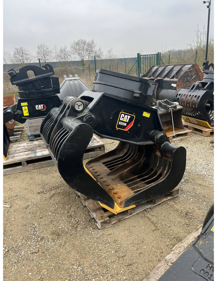 CAT G325/G323/CW45S - Grapple: picture 3 CAT G325/G323/CW45S - Grapple: picture 3