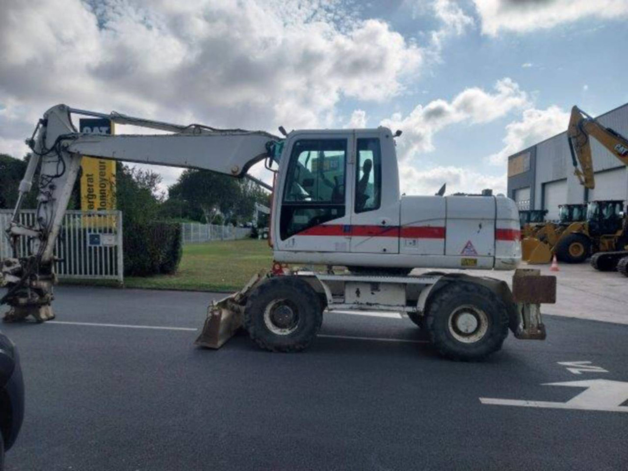 CAT M313D - Wheel excavator: picture 2 CAT M313D - Wheel excavator: picture 2