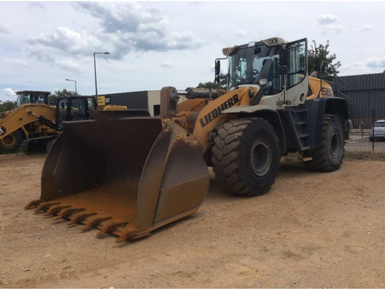 LIEBHERR L580 - Wheel loader: picture 3 LIEBHERR L580 - Wheel loader: picture 3