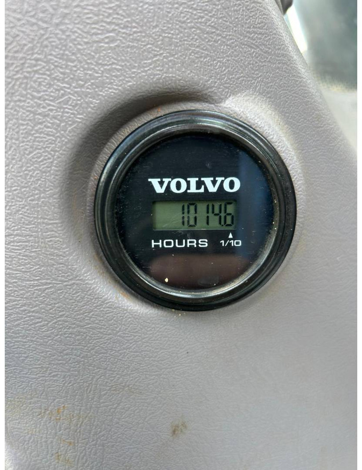 VOLVO CONSTRUCTION EQUIPMENT EC140 - Crawler excavator: picture 5 VOLVO CONSTRUCTION EQUIPMENT EC140 - Crawler excavator: picture 5