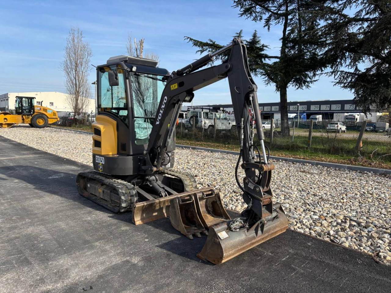 VOLVO CONSTRUCTION EQUIPMENT ECR25D - Crawler excavator: picture 1 VOLVO CONSTRUCTION EQUIPMENT ECR25D - Crawler excavator: picture 1