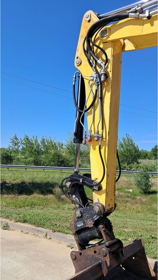 Crawler excavator YANMAR SV120: picture 18