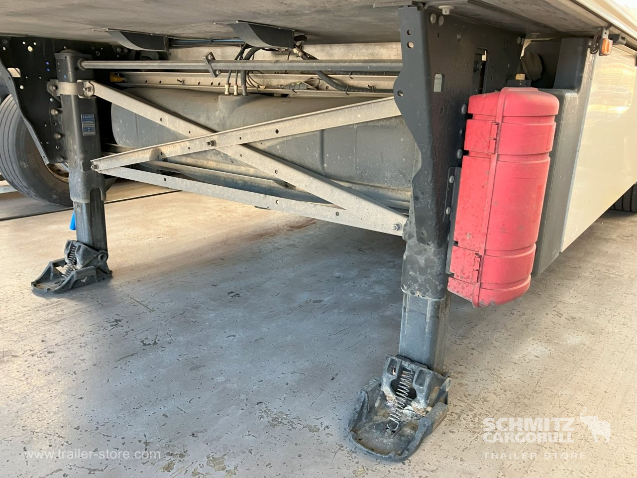 SCHMITZ Semiremolque Frigo Standard Double deck - Isothermal semi-trailer: picture 4 SCHMITZ Semiremolque Frigo Standard Double deck - Isothermal semi-trailer: picture 4