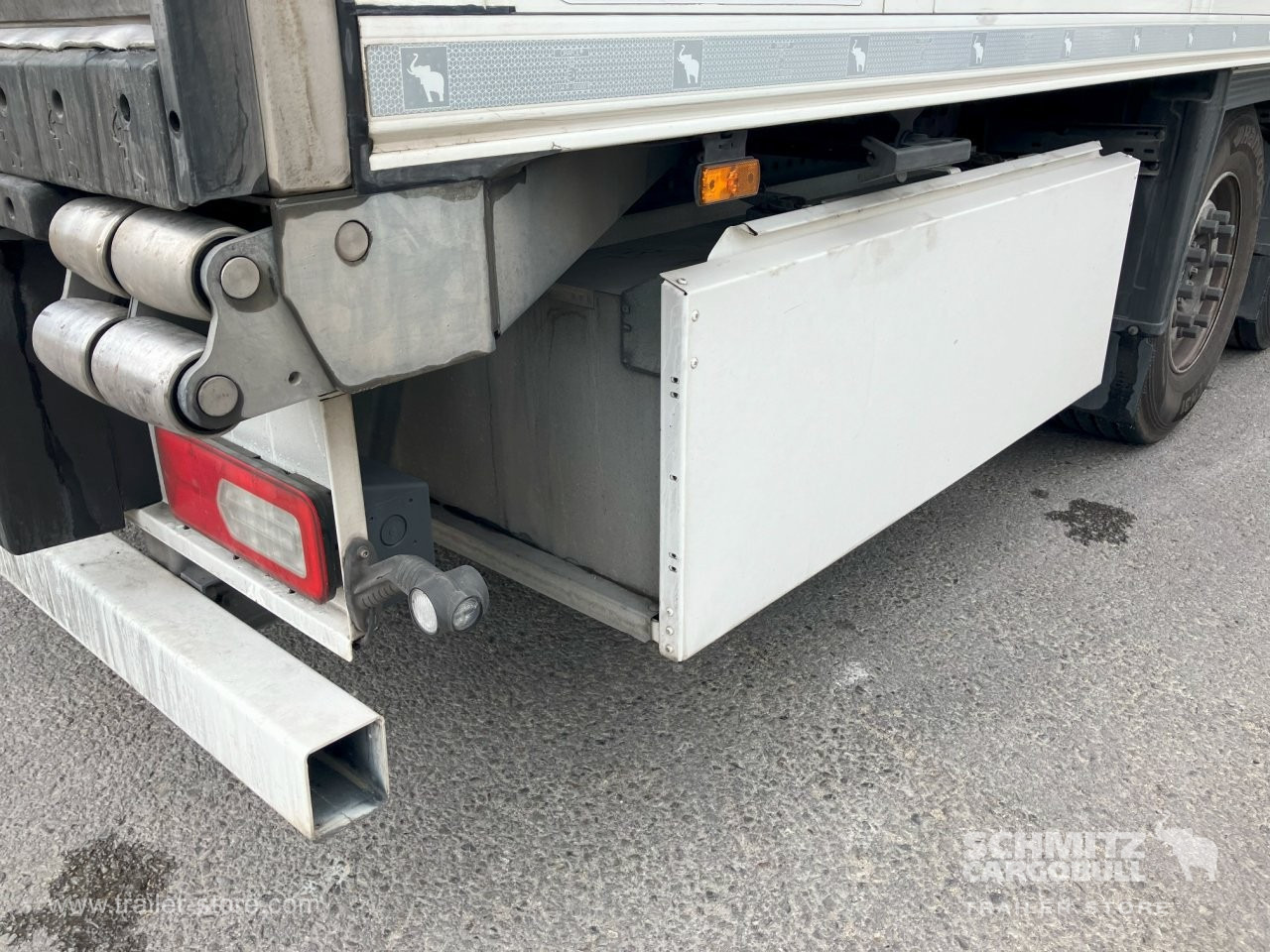 SCHMITZ Semiremolque Frigo Standard - Isothermal semi-trailer: picture 2 SCHMITZ Semiremolque Frigo Standard - Isothermal semi-trailer: picture 2