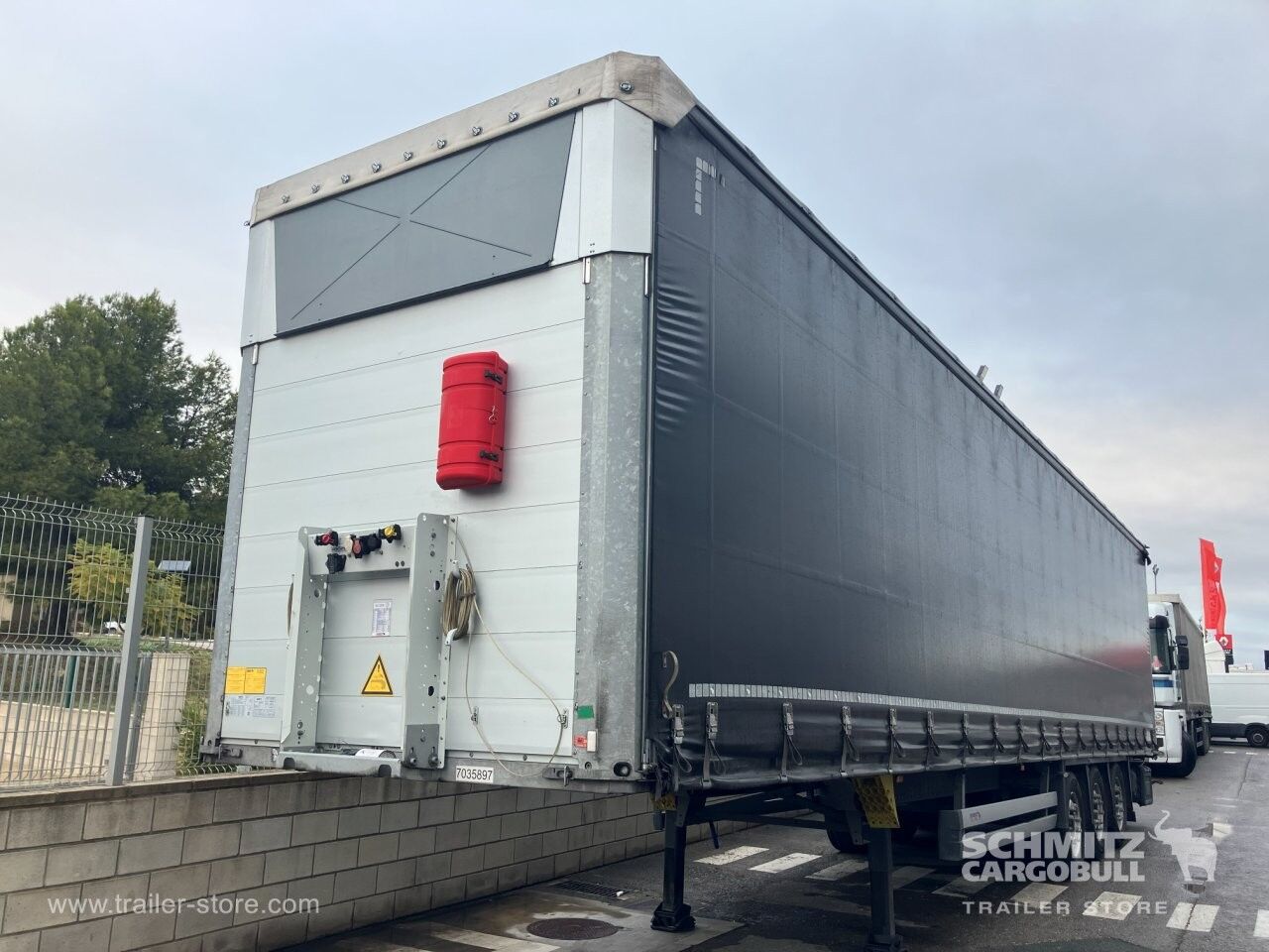 SCHMITZ Semiremolque Lona Standard - Curtainsider semi-trailer: picture 1 SCHMITZ Semiremolque Lona Standard - Curtainsider semi-trailer: picture 1