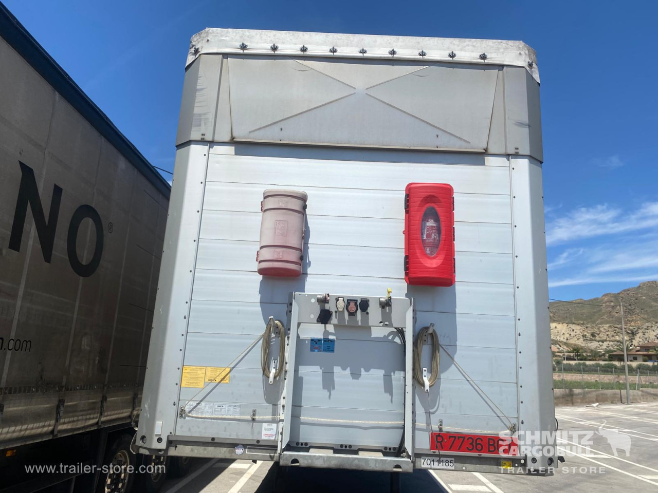 Curtainsider semi-trailer SCHMITZ Semiremolque Lona Standard: picture 11