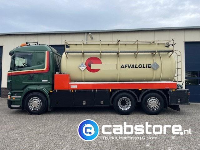 Scania R 420 LB 6X2*4 HNA - Tankwagen - ADR - Bouwjaar 2006 - 16.200 Liter - Weegsysteem - km 832.400 - Olietanks - Tank truck: picture 5 Scania R 420 LB 6X2*4 HNA - Tankwagen - ADR - Bouwjaar 2006 - 16.200 Liter - Weegsysteem - km 832.400 - Olietanks - Tank truck: picture 5