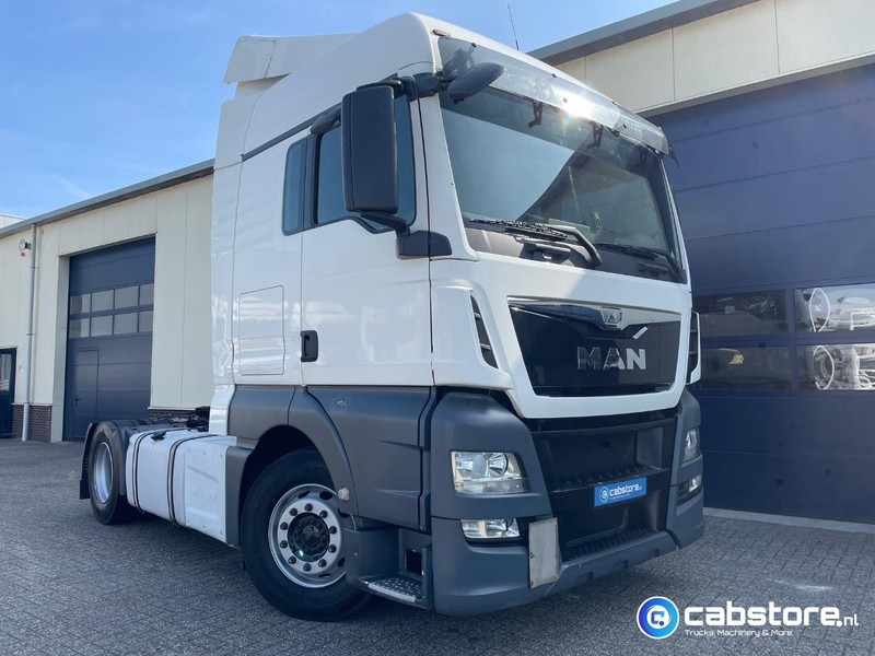 MAN TGX 18.440 4x2 BLS Euro 6 - XLX cabine - Bouwjaar 2014 - Smart Tacho - 2x Dieseltanks - Very good tyres - Tractor unit: picture 1 MAN TGX 18.440 4x2 BLS Euro 6 - XLX cabine - Bouwjaar 2014 - Smart Tacho - 2x Dieseltanks - Very good tyres - Tractor unit: picture 1