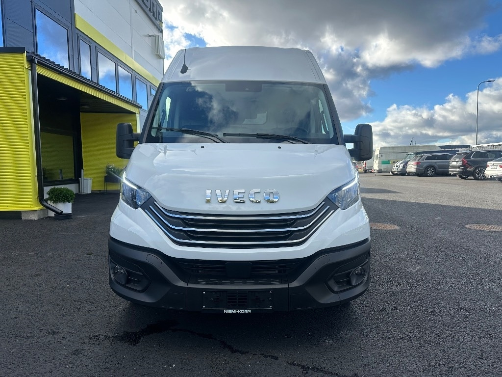 Iveco Daily 35S16A8 12m3 k-auto - Panel van: picture 2 Iveco Daily 35S16A8 12m3 k-auto - Panel van: picture 2