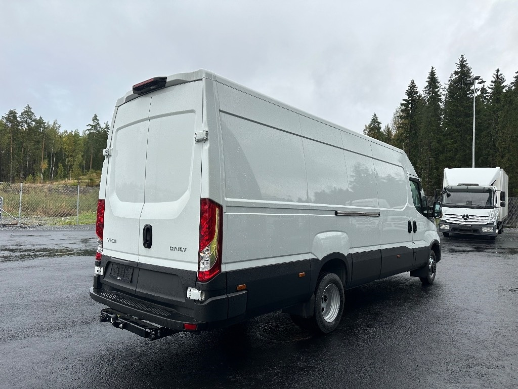 Iveco Daily 50C18A8 16m3 - Panel van: picture 4 Iveco Daily 50C18A8 16m3 - Panel van: picture 4