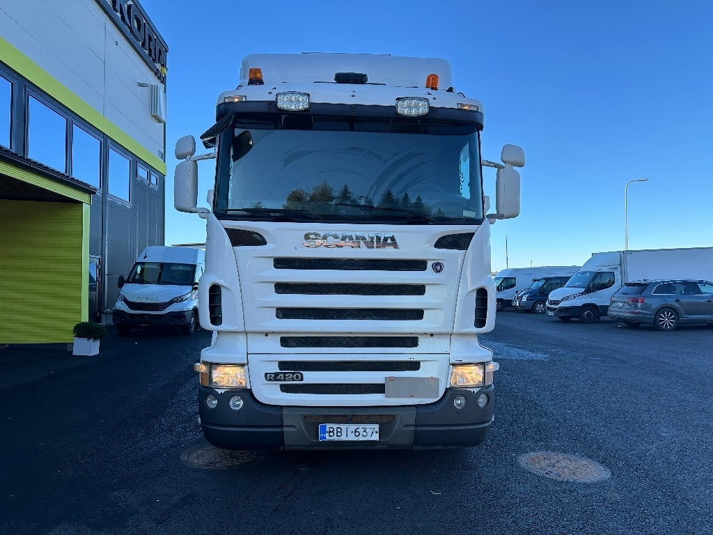 Scania R 420 6x2*4 - Box truck: picture 2 Scania R 420 6x2*4 - Box truck: picture 2