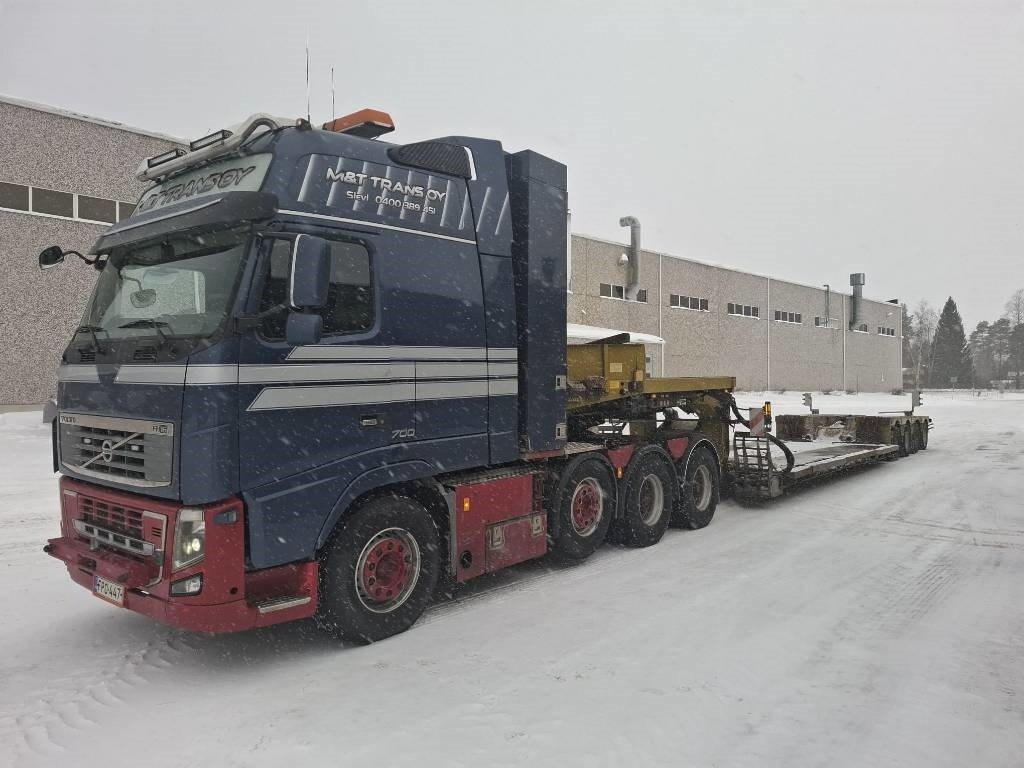 Volvo FH16 700 8x4 XXL GLOBE + Faymonville 4aks kehto - Tractor unit: picture 1 Volvo FH16 700 8x4 XXL GLOBE + Faymonville 4aks kehto - Tractor unit: picture 1