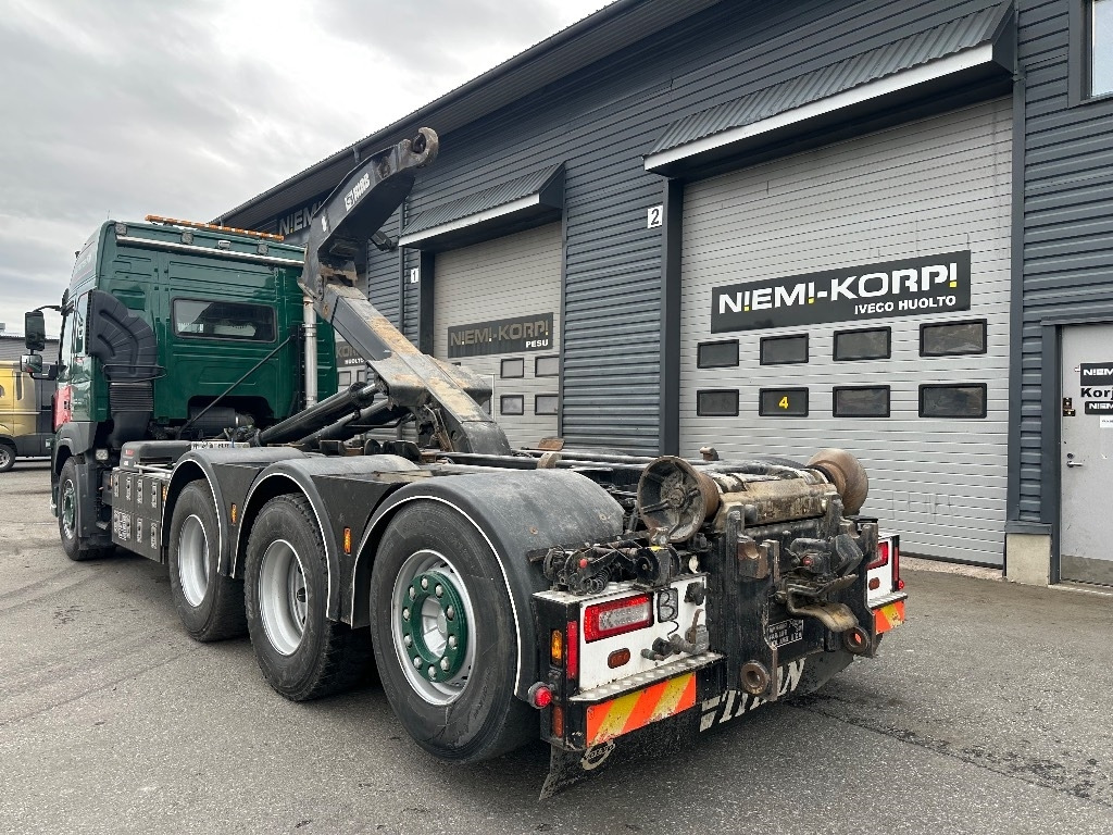 Volvo FM500 8x4*4 - Hook lift truck: picture 4 Volvo FM500 8x4*4 - Hook lift truck: picture 4