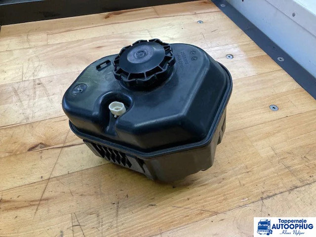 Scania Servostyring beholder Scania 2588968 , 2481320 - Steering for Truck: picture 3 Scania Servostyring beholder Scania 2588968 , 2481320 - Steering for Truck: picture 3