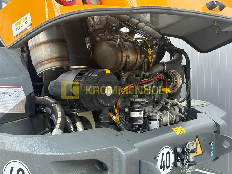 Wheel loader Liebherr L526: picture 15 Wheel loader Liebherr L526: picture 15