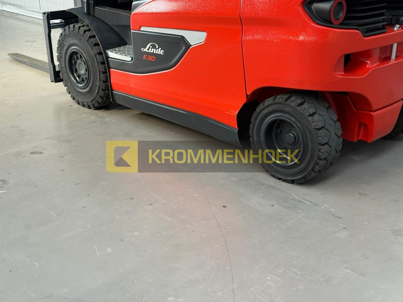 New Electric forklift Linde E 30 Demo: picture 10