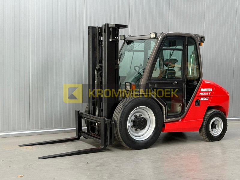 Manitou MSI 35 T - Diesel forklift: picture 2 Manitou MSI 35 T - Diesel forklift: picture 2