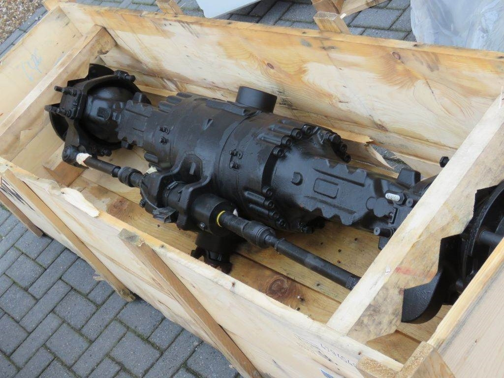 CNH LM – TH – FARMLIFT – 47940402 -48019229 - Farm tractor: picture 1 CNH LM – TH – FARMLIFT – 47940402 -48019229 - Farm tractor: picture 1