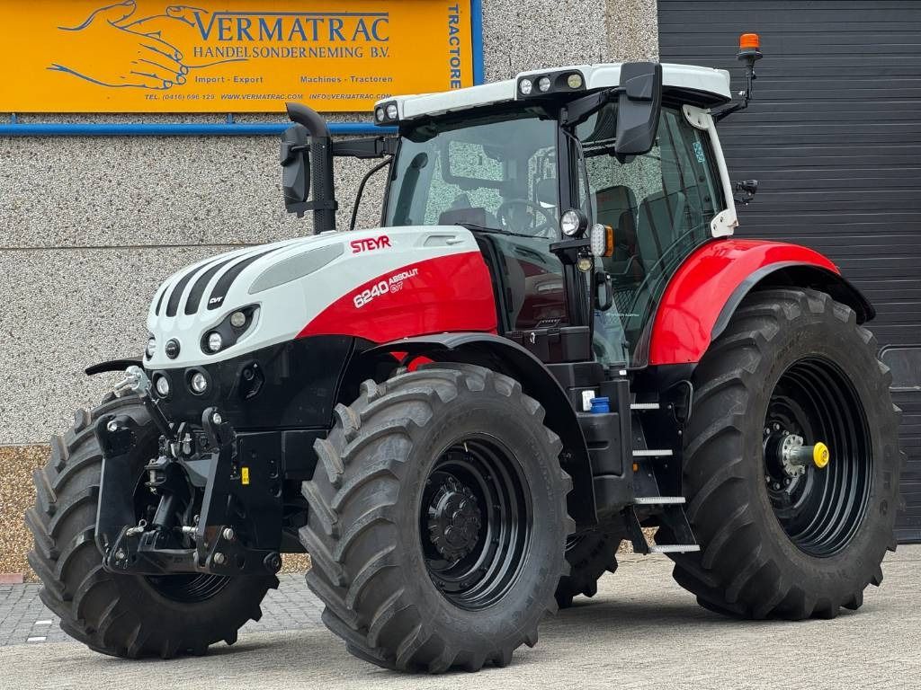 Steyr Absolut 6240 CVT, Frontlinkage, GPS - RTK, 2022!! - Farm tractor: picture 1 Steyr Absolut 6240 CVT, Frontlinkage, GPS - RTK, 2022!! - Farm tractor: picture 1