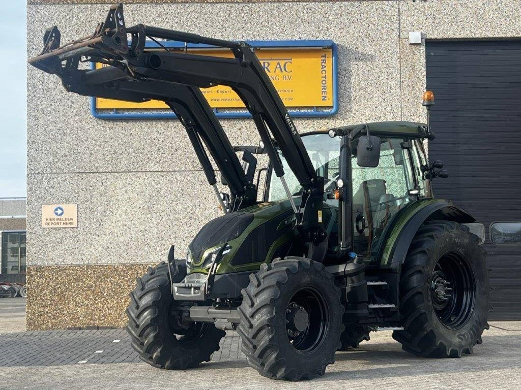 Valtra G125 Active, 2021, air, frontloader!! - Farm tractor: picture 1 Valtra G125 Active, 2021, air, frontloader!! - Farm tractor: picture 1