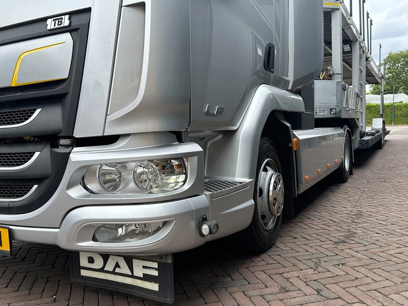 Autotransporter truck DAF LF 230 Autotransporter Showtruck 4/5 Loader 3 Seats Camera: picture 18