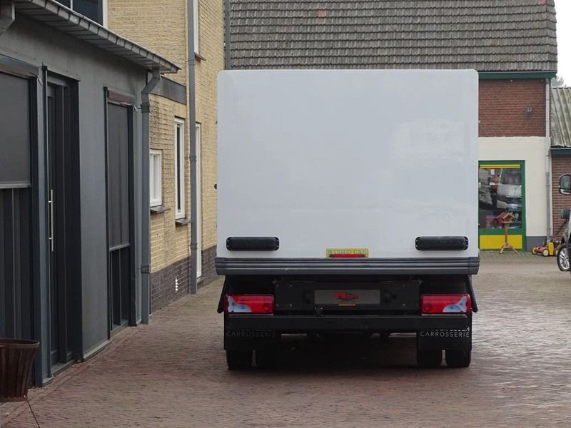 MAN TGE Cold Car / Freezer I Carplay I 7500 KM! + COC - Refrigerated van: picture 4 MAN TGE Cold Car / Freezer I Carplay I 7500 KM! + COC - Refrigerated van: picture 4