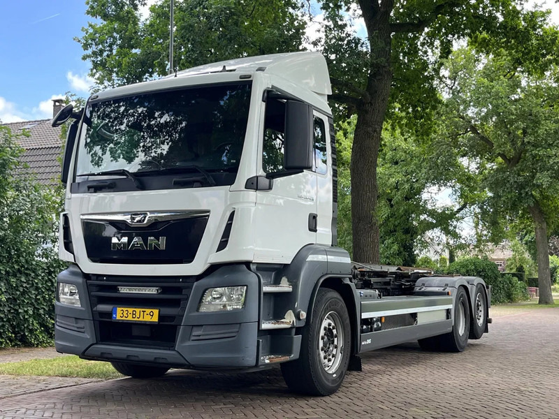 MAN TGS 26.420 container systeem met kabels - Container transporter/ Swap body truck: picture 2 MAN TGS 26.420 container systeem met kabels - Container transporter/ Swap body truck: picture 2