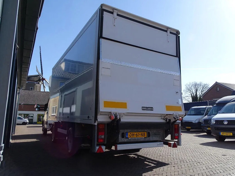 Iveco Daily 35C17 Be combinatie be trekker podium oplegger 3080 KG laadvm. 1.5 Ton Laadklep - Tractor unit: picture 4 Iveco Daily 35C17 Be combinatie be trekker podium oplegger 3080 KG laadvm. 1.5 Ton Laadklep - Tractor unit: picture 4