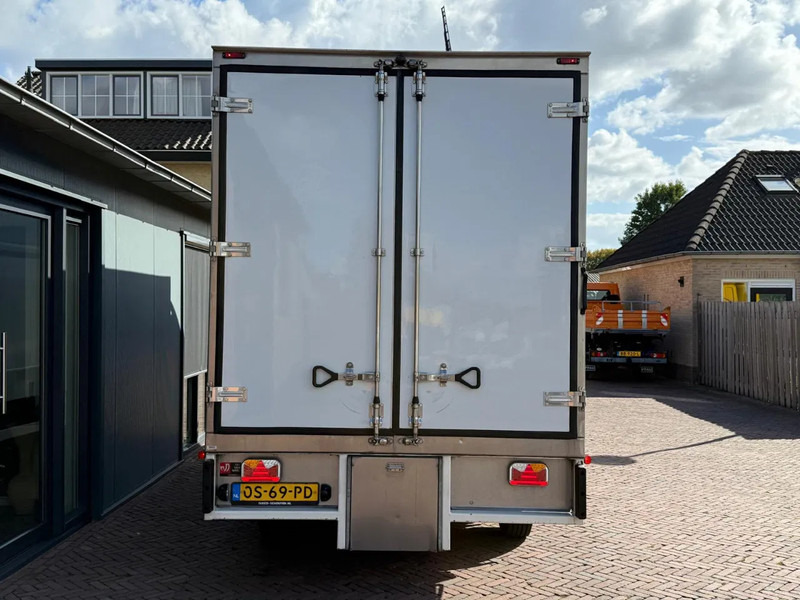 Iveco Daily 40C18 3.0 180PK Aut. Clixtar Be trekker Koeler 2655 KG Laadvm. 3 Zits CVO - Tractor unit: picture 4 Iveco Daily 40C18 3.0 180PK Aut. Clixtar Be trekker Koeler 2655 KG Laadvm. 3 Zits CVO - Tractor unit: picture 4
