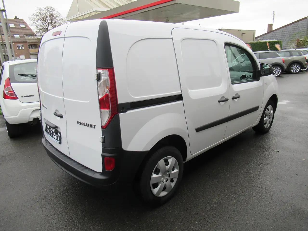 Renault Kangoo 15 DCI GRAND CONFORT CLIM 8250€+TVA/BTW - Small van: picture 2 Renault Kangoo 15 DCI GRAND CONFORT CLIM 8250€+TVA/BTW - Small van: picture 2