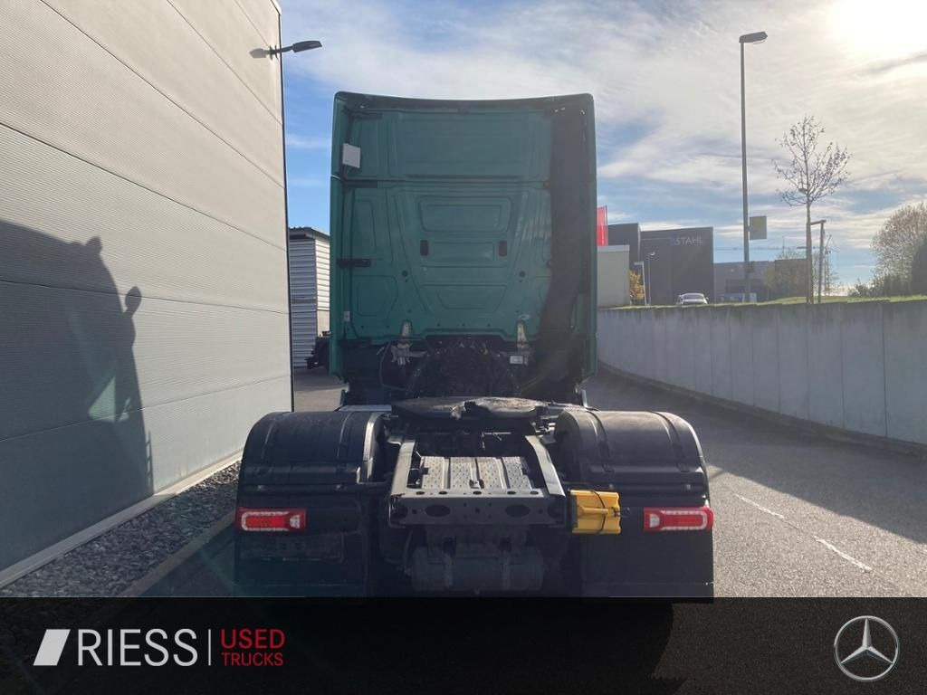 Mercedes-Benz Actros 1853 LS Giga Space Alcoa Hydraulik Navi Mercedes-Benz Actros 1853 LS Giga Space Alcoa Hydraulik Navi - Tractor unit: picture 3 Mercedes-Benz Actros 1853 LS Giga Space Alcoa Hydraulik Navi Mercedes-Benz Actros 1853 LS Giga Space Alcoa Hydraulik Navi - Tractor unit: picture 3